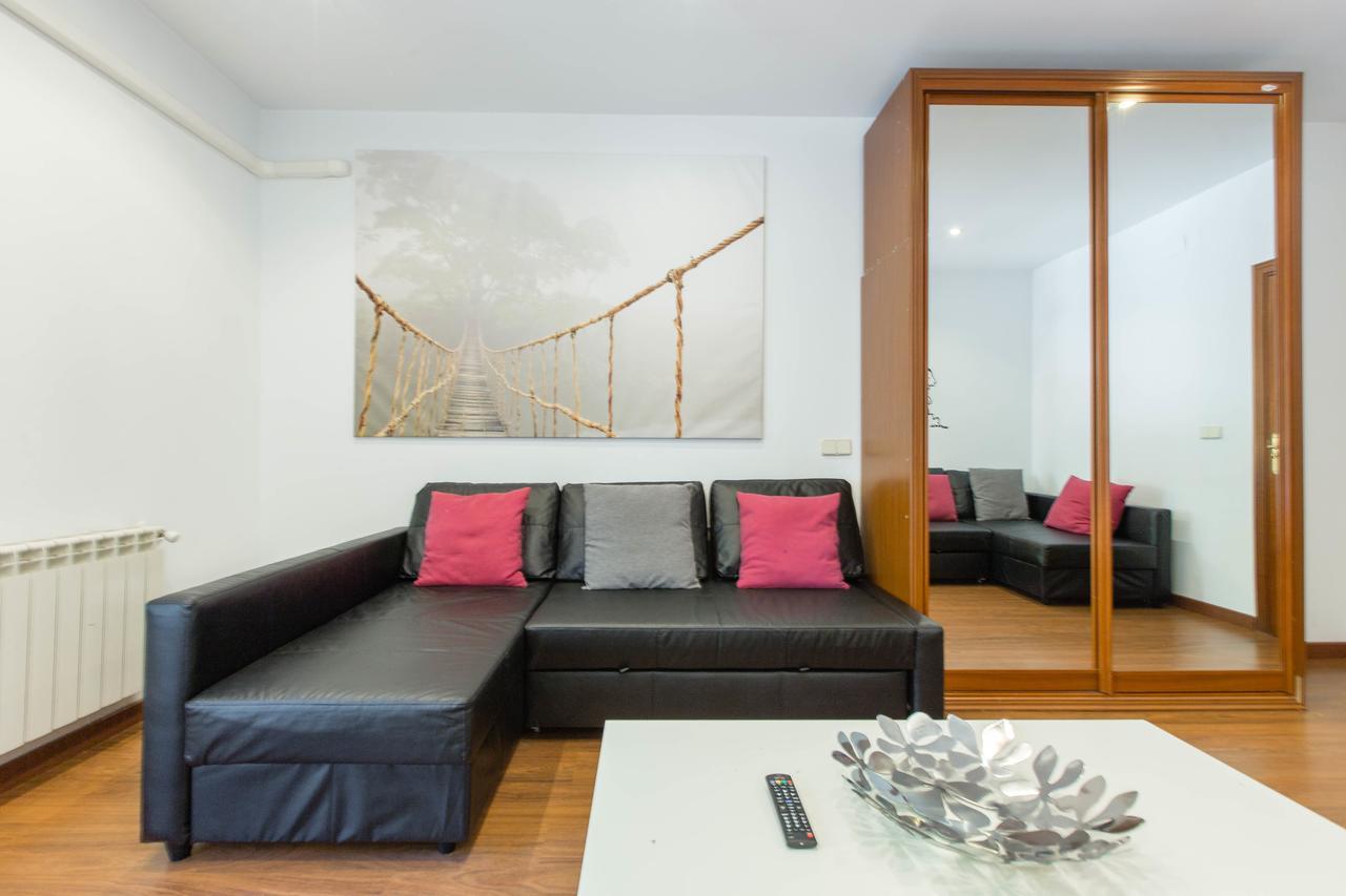 Book In Madrid- Puerta Del Sol Apartment Exterior photo